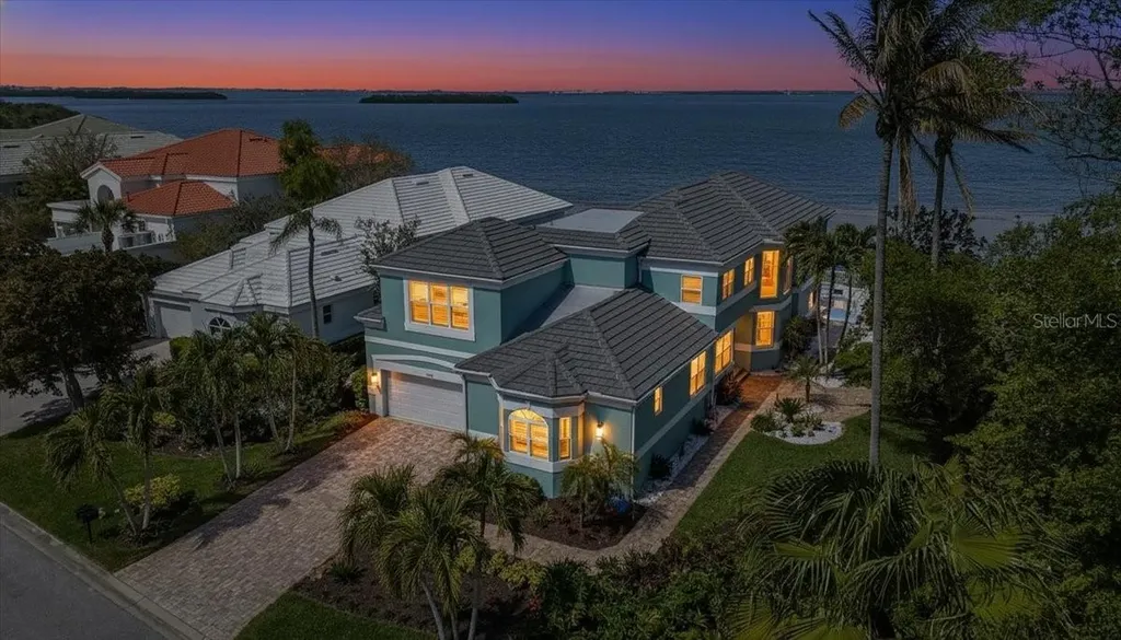 3636 Fair Oaks Place Longboat Key FL 34228