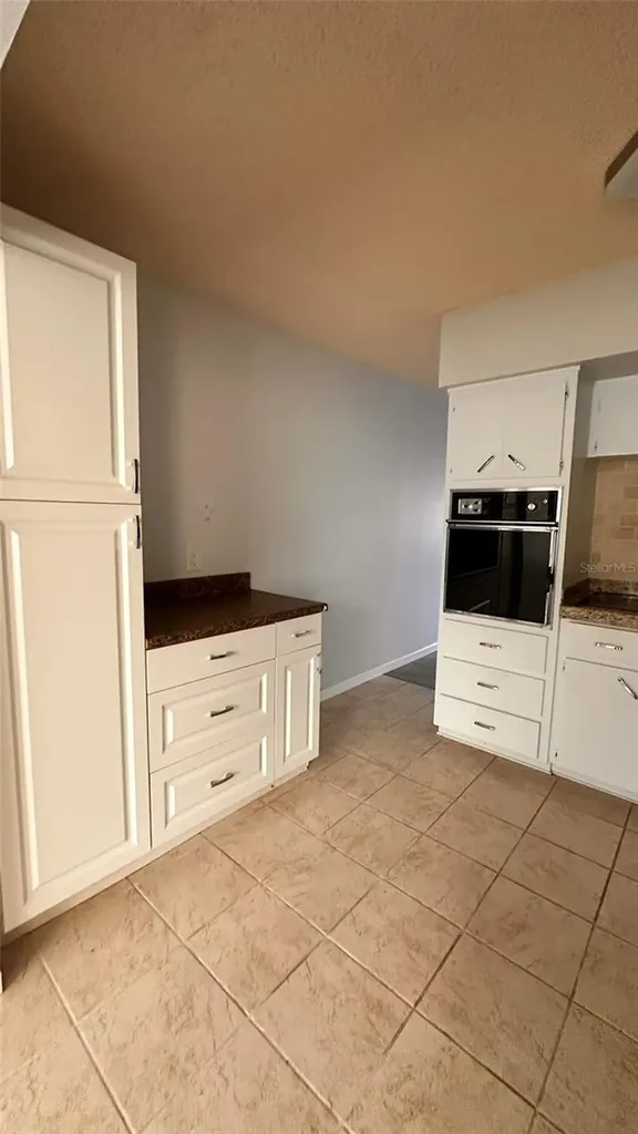 2330 Ecuadorian Way Clearwater FL 33763