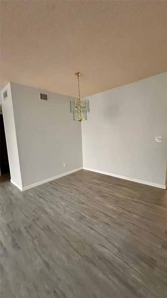 2330 Ecuadorian Way Clearwater FL 33763