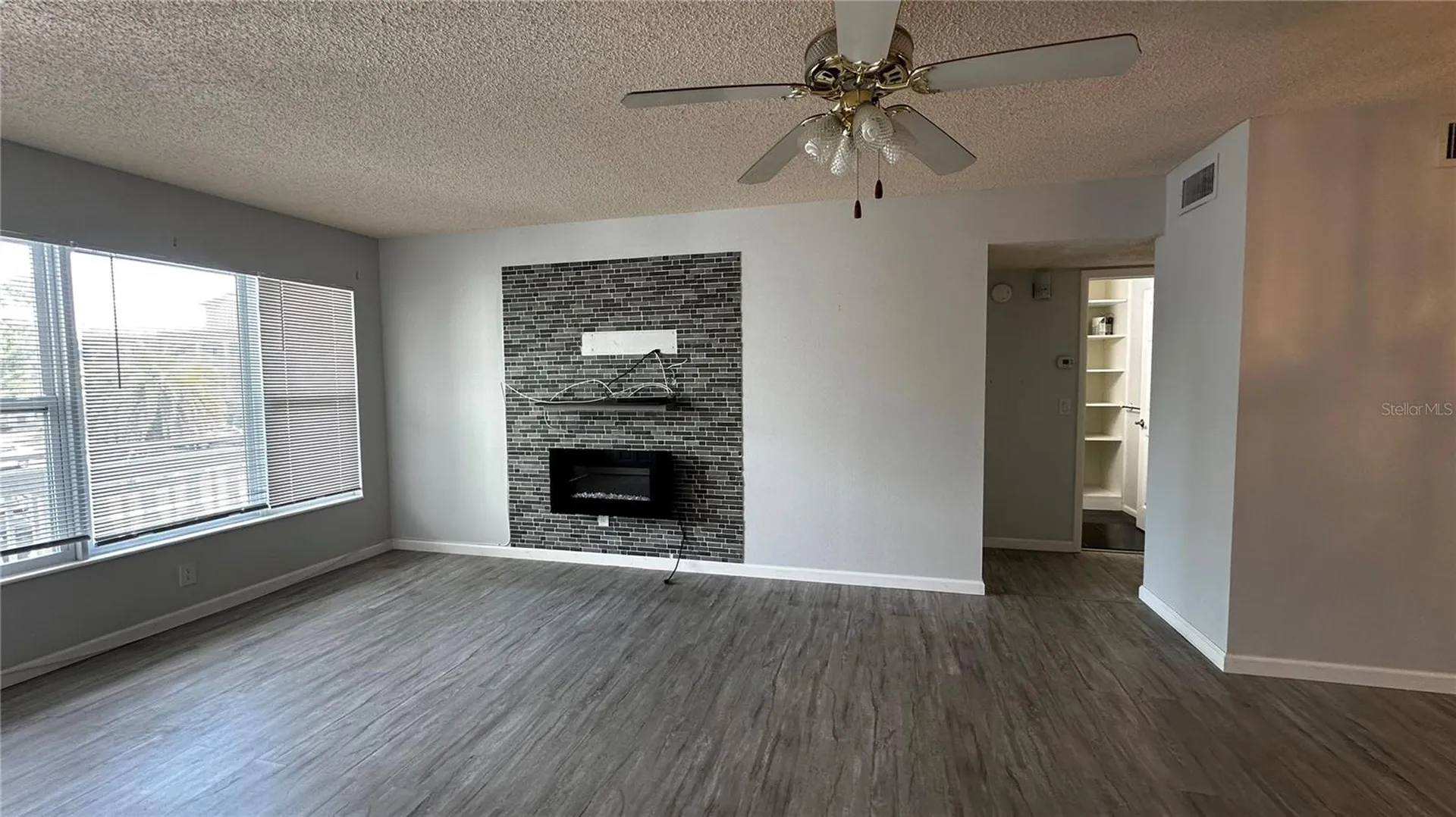 2330 Ecuadorian Way Clearwater FL 33763