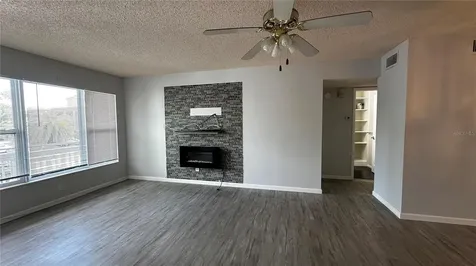 2330 Ecuadorian Way Clearwater FL 33763