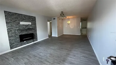 2330 Ecuadorian Way Clearwater FL 33763
