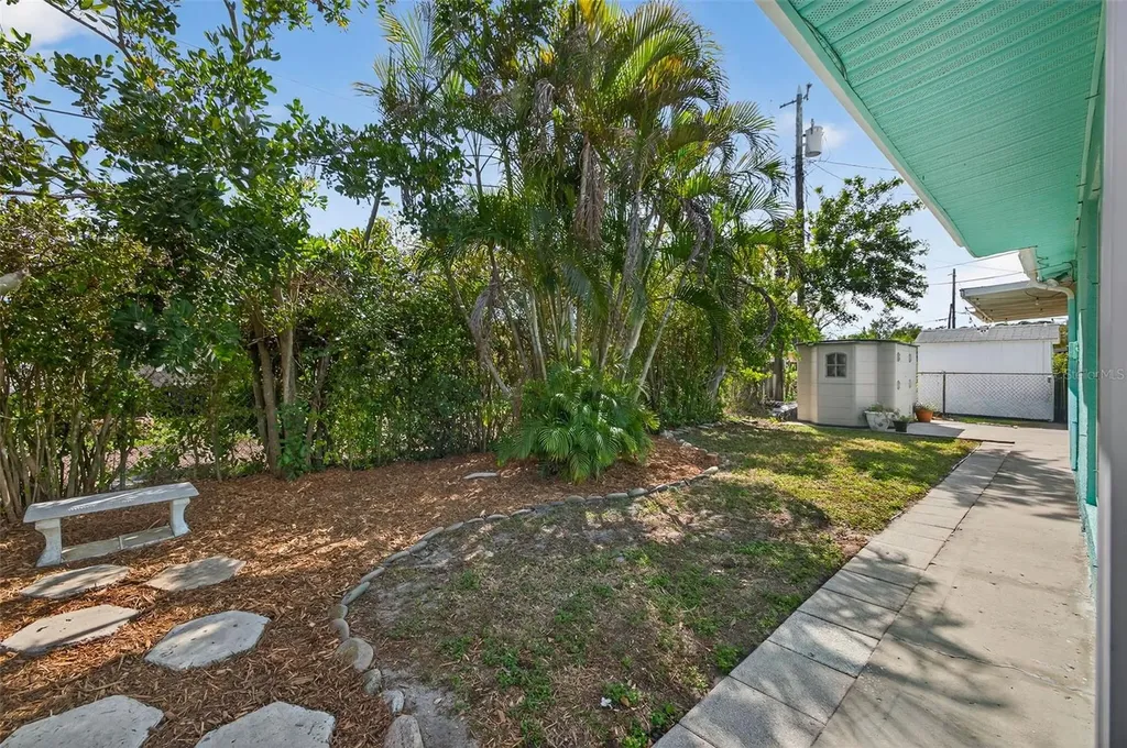 5846 82nd Avenue N Pinellas Park FL 33781