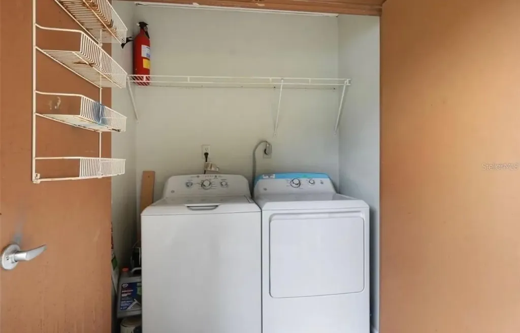 14227 Shadow Moss Lane Tampa FL 33613