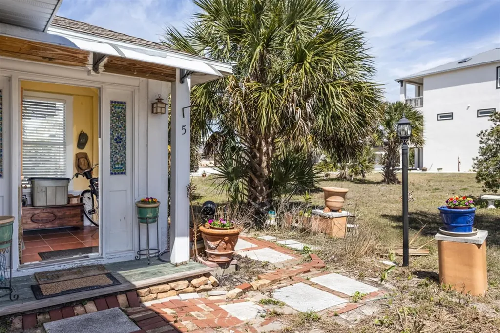 5 Moody Drive Palm Coast FL 32137