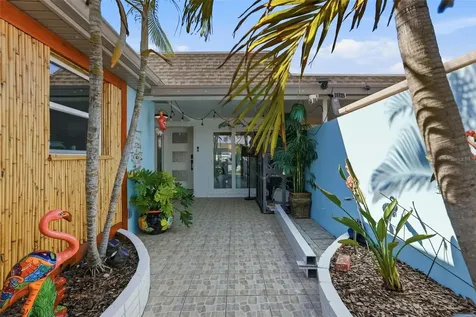573 Boca Ciega Point Boulevard N St Petersburg FL 33708