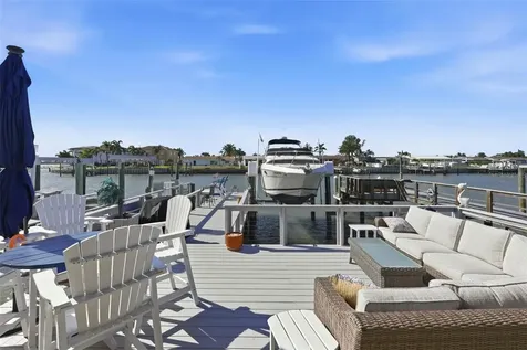 573 Boca Ciega Point Boulevard N St Petersburg FL 33708