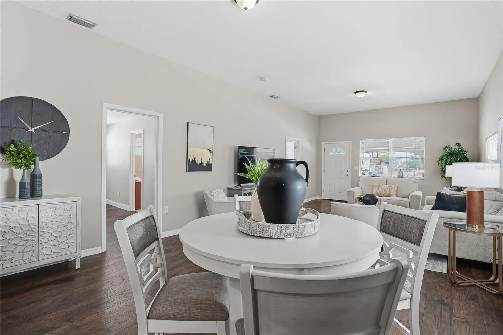 2501 W Gray Street Tampa FL 33609