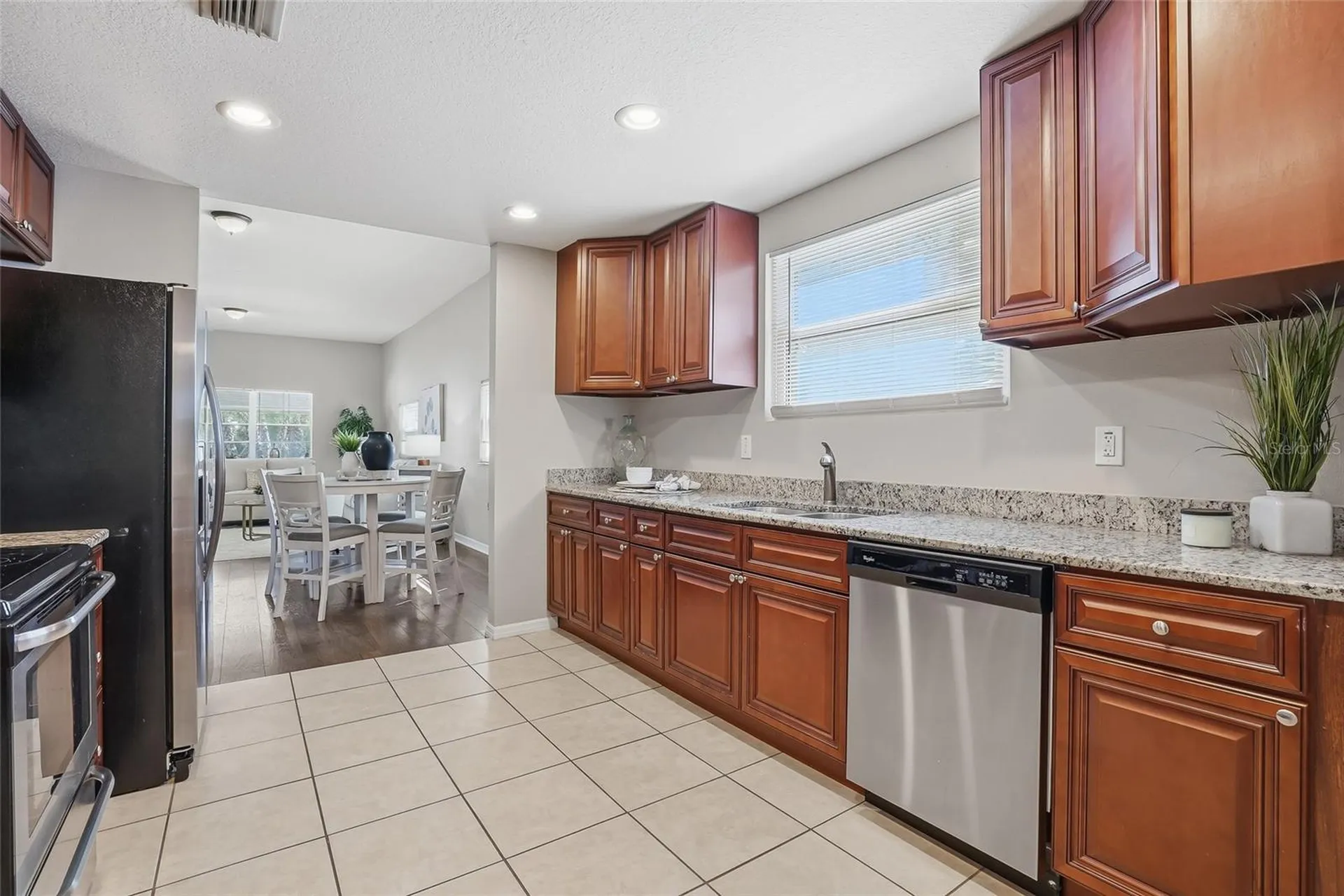 2501 W Gray Street Tampa FL 33609