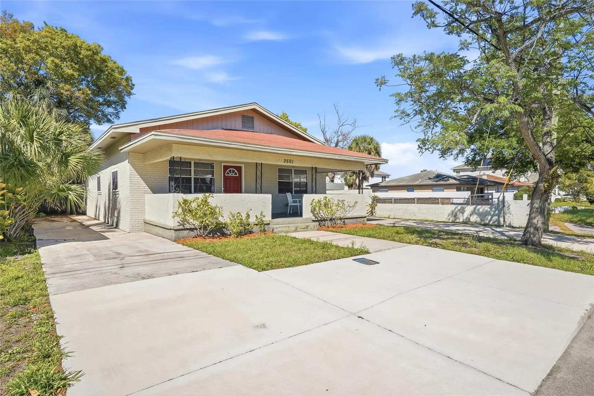 2501 W Gray Street Tampa FL 33609
