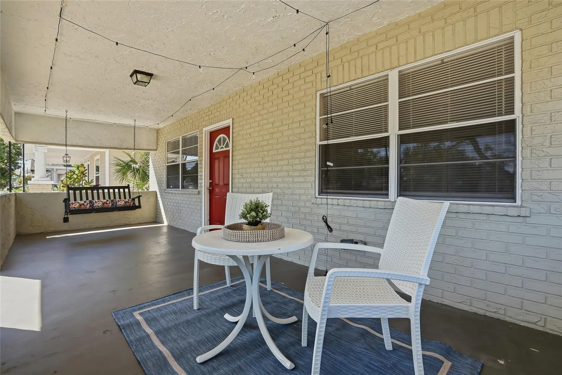 2501 W Gray Street Tampa FL 33609