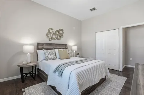 2501 W Gray Street Tampa FL 33609
