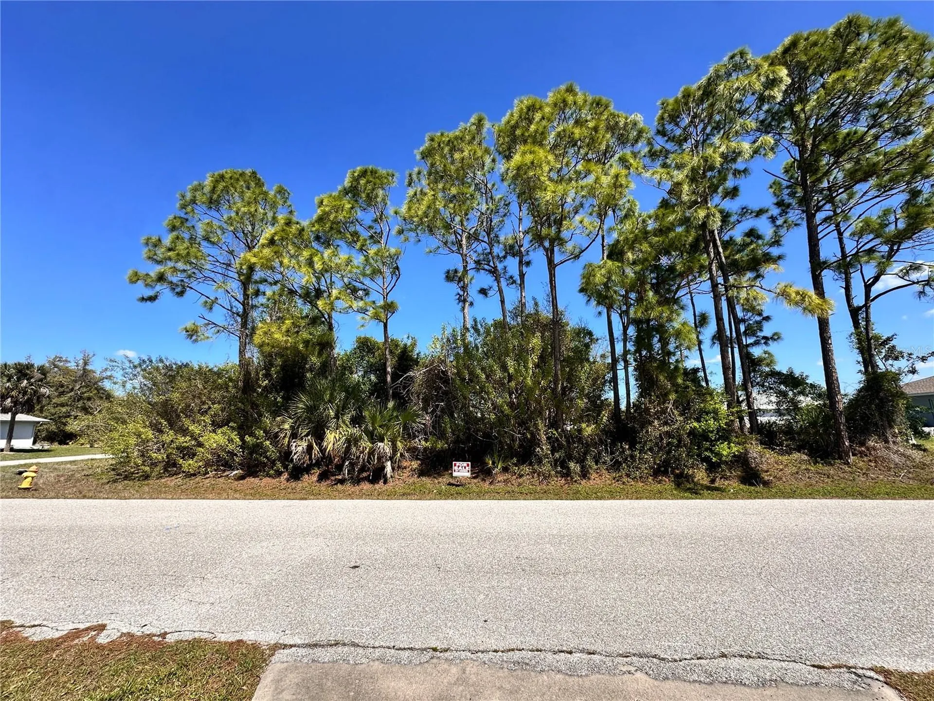 22364 Albany Avenue Port Charlotte FL 33952