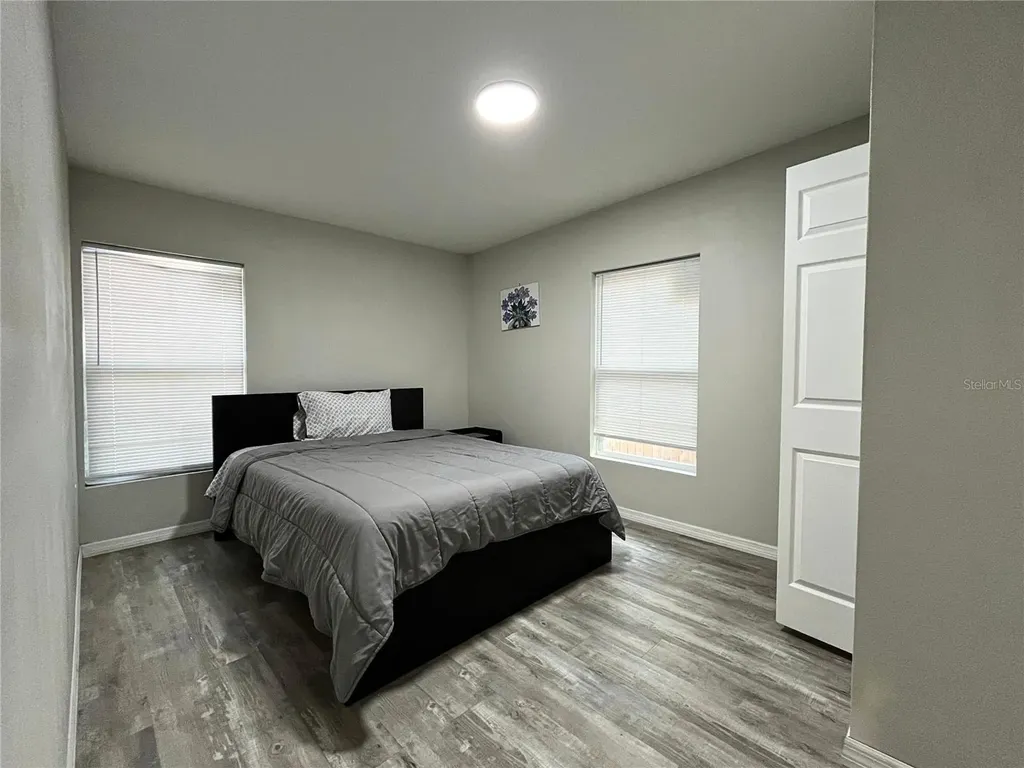 1039 N Missouri Avenue Clearwater FL 33755