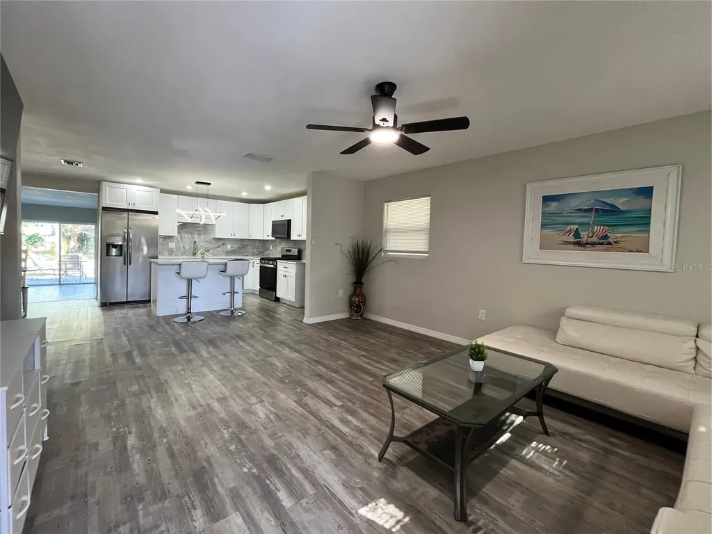 1039 N Missouri Avenue Clearwater FL 33755