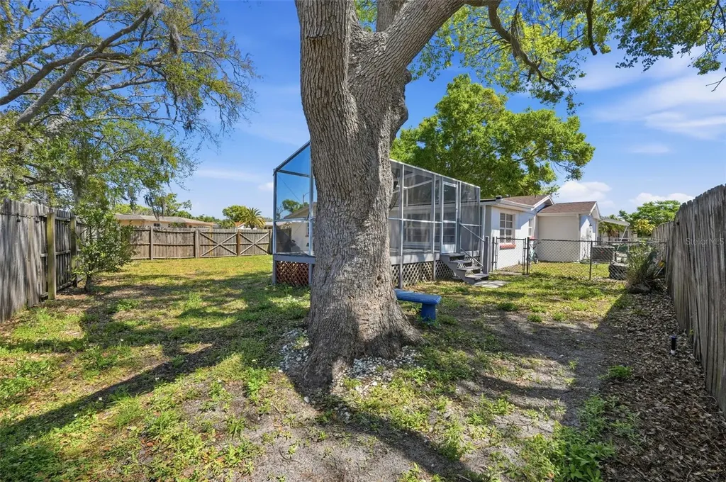 9825 Lakeside Lane Port Richey FL 34668
