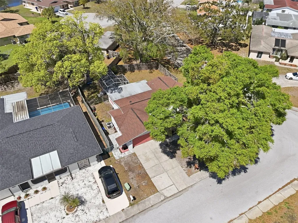 9825 Lakeside Lane Port Richey FL 34668