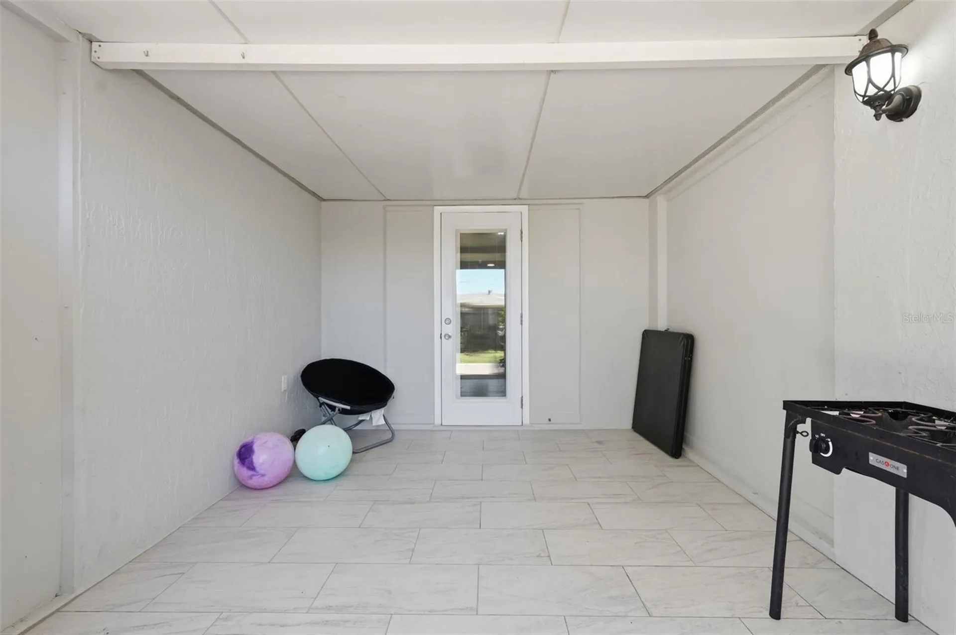 9825 Lakeside Lane Port Richey FL 34668
