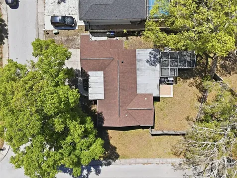 9825 Lakeside Lane Port Richey FL 34668