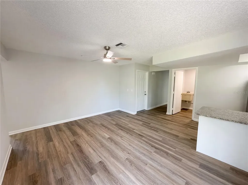 1512 Cascade Court Dunedin FL 34698