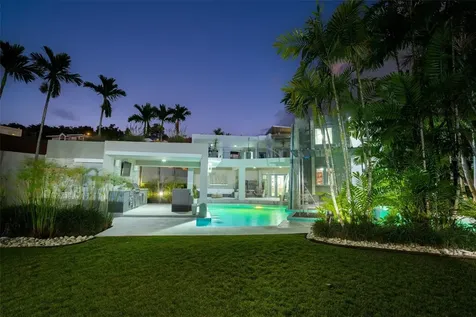 57 Quintas De Santa Maria Ii Mayaguez PR 00680