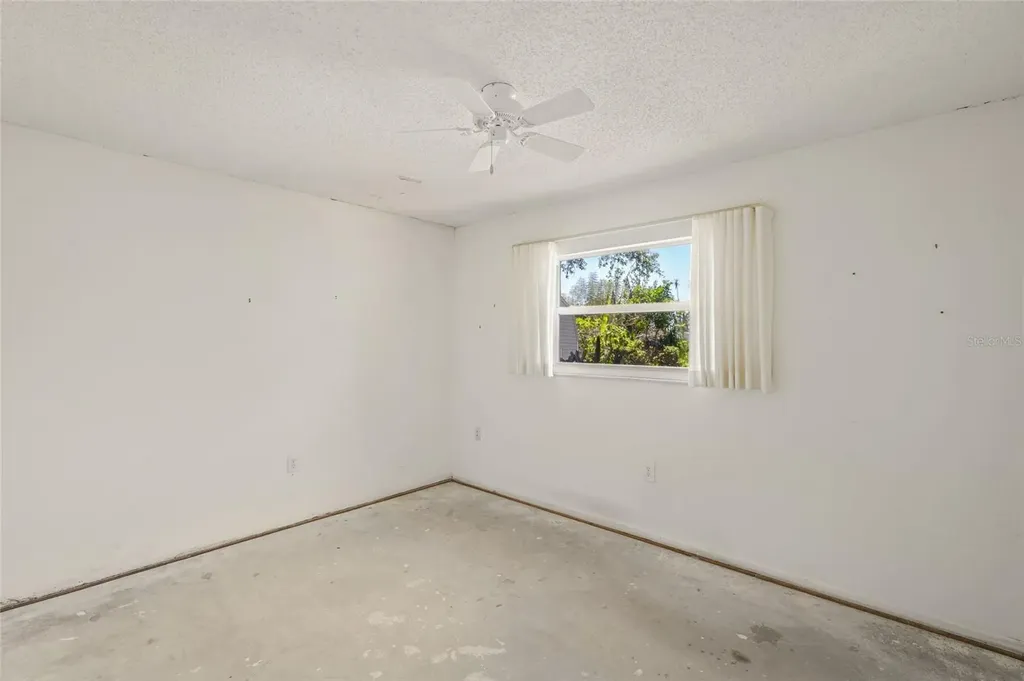 4662 Beacon Drive Sarasota FL 34232