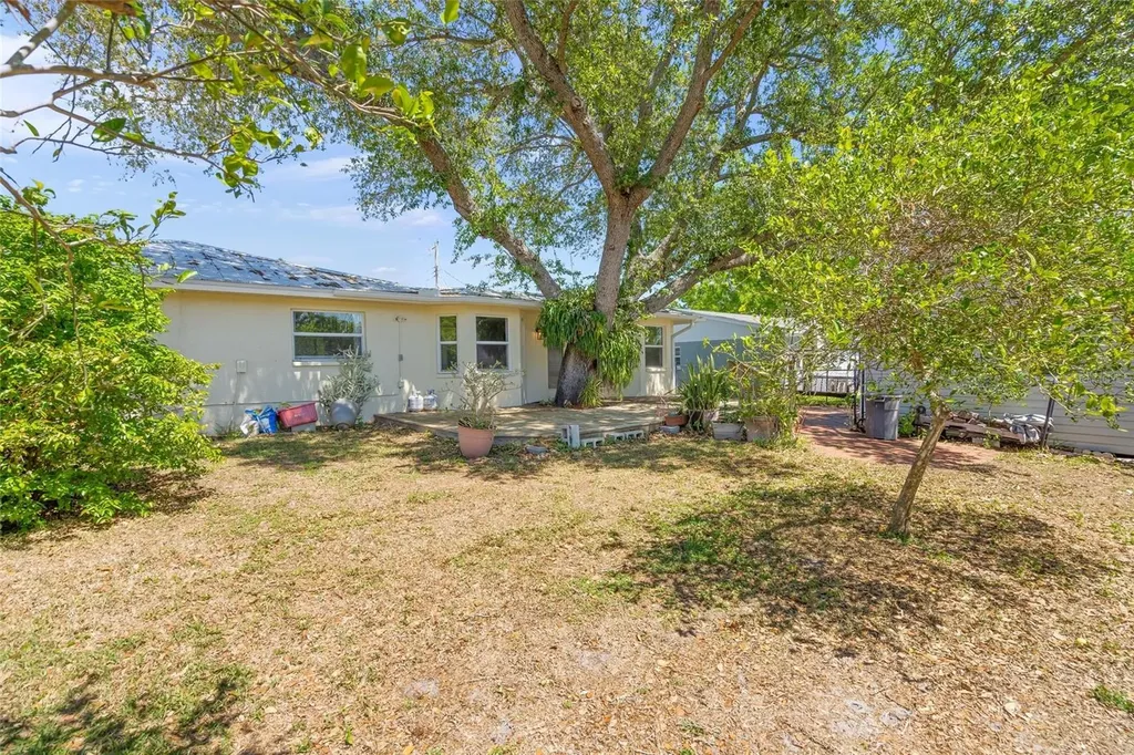 4662 Beacon Drive Sarasota FL 34232