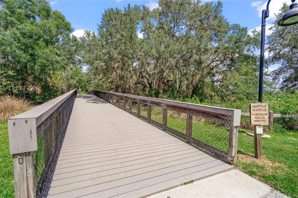 4662 Beacon Drive Sarasota FL 34232