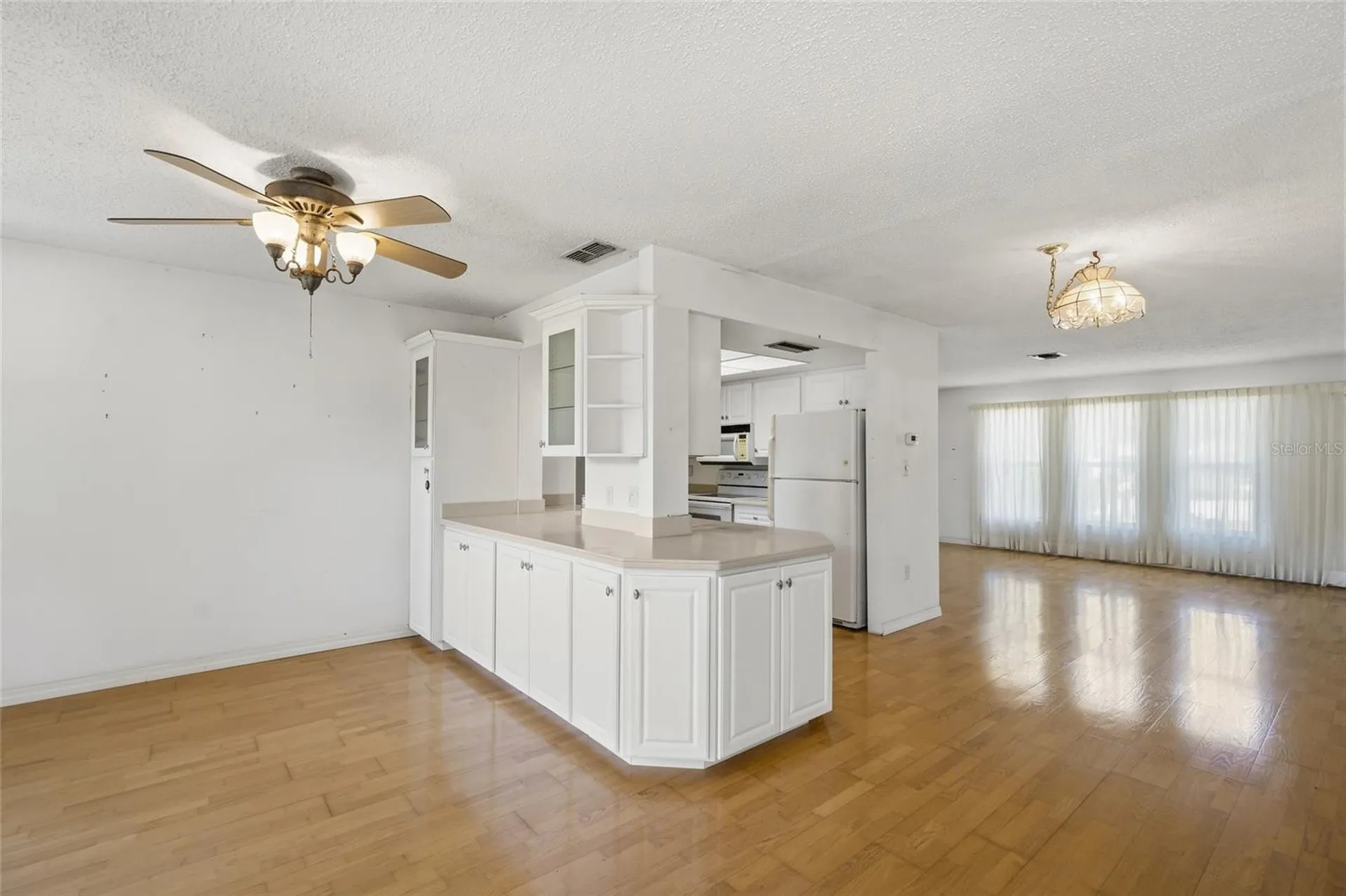 4662 Beacon Drive Sarasota FL 34232