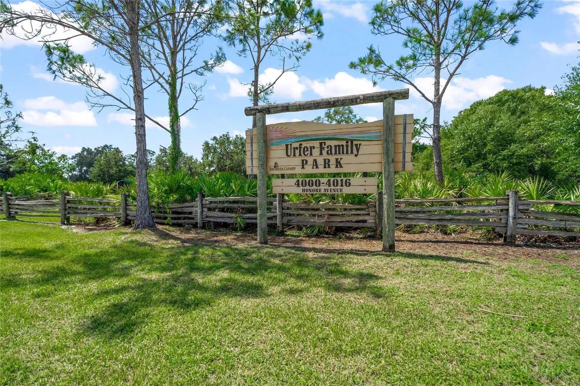 4662 Beacon Drive Sarasota FL 34232