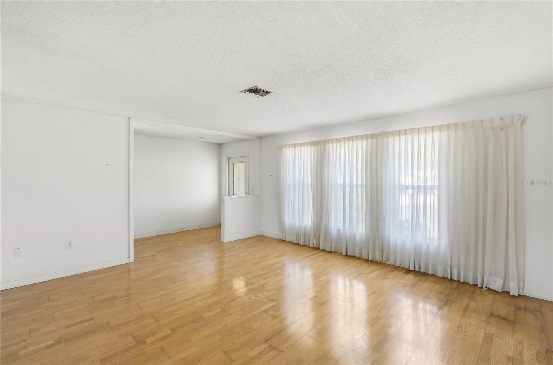 4662 Beacon Drive Sarasota FL 34232