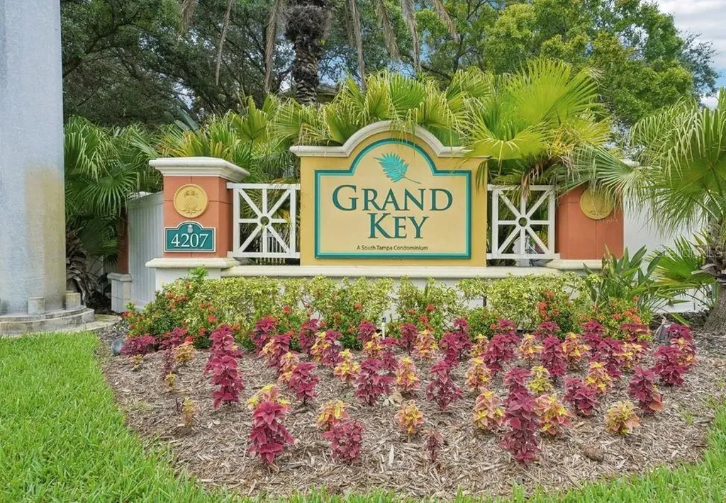 4207 S Dale Mabry Highway Tampa FL 33611