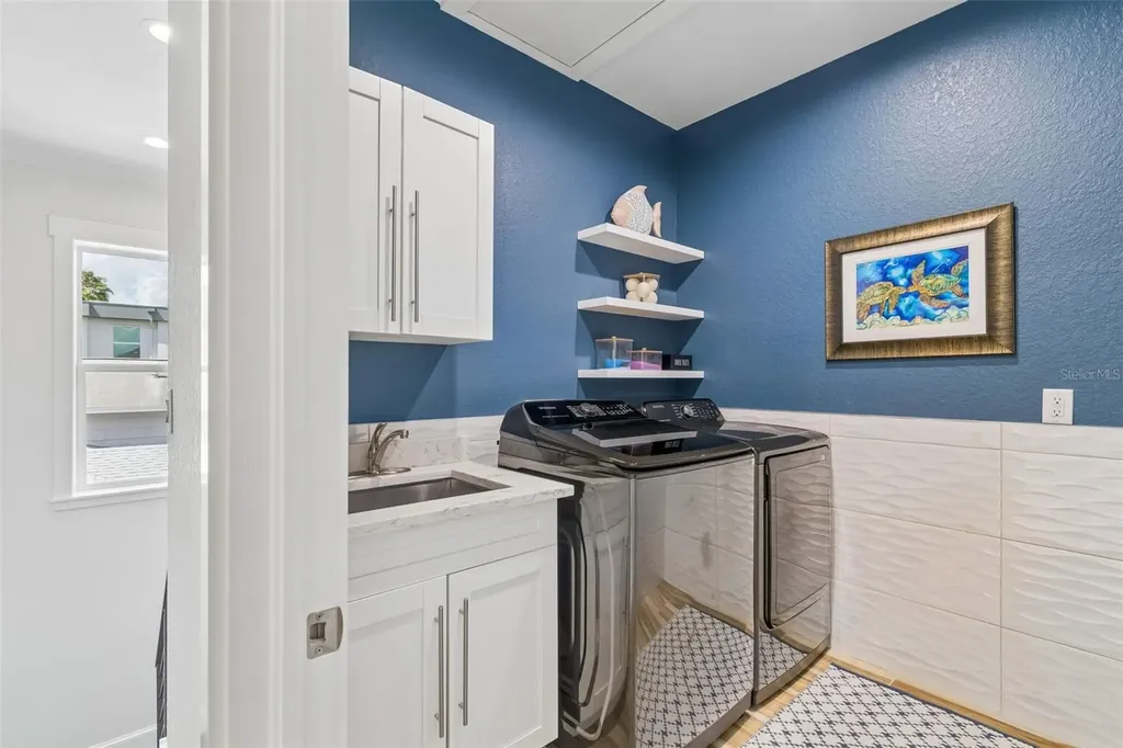 4835 W Bay Villa Avenue Tampa FL 33611