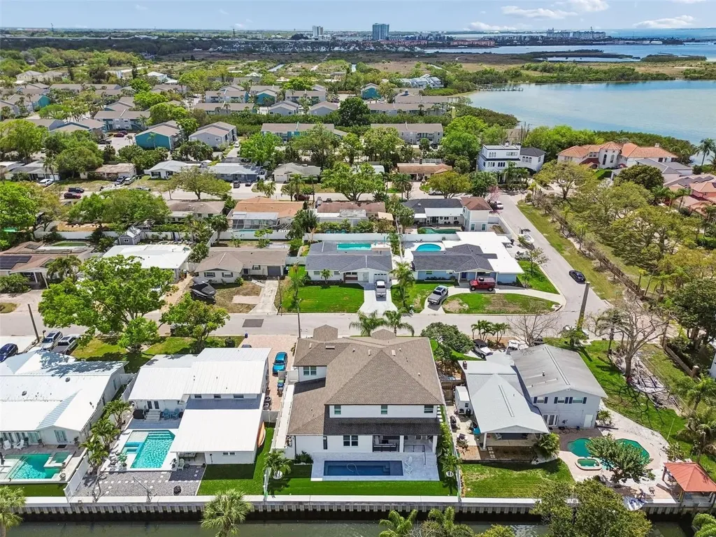 4835 W Bay Villa Avenue Tampa FL 33611