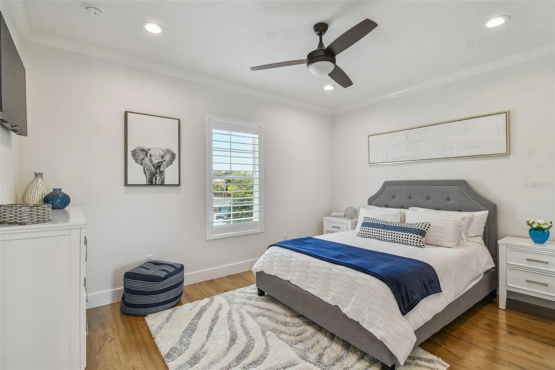 4835 W Bay Villa Avenue Tampa FL 33611