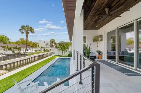 4835 W Bay Villa Avenue Tampa FL 33611
