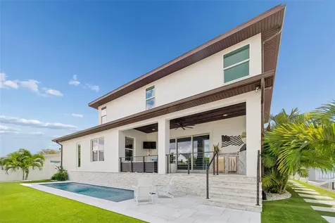 4835 W Bay Villa Avenue Tampa FL 33611