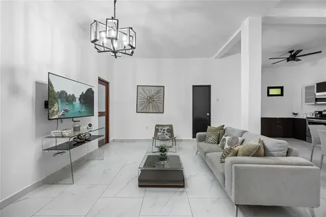 152 Luna San Juan PR 00901