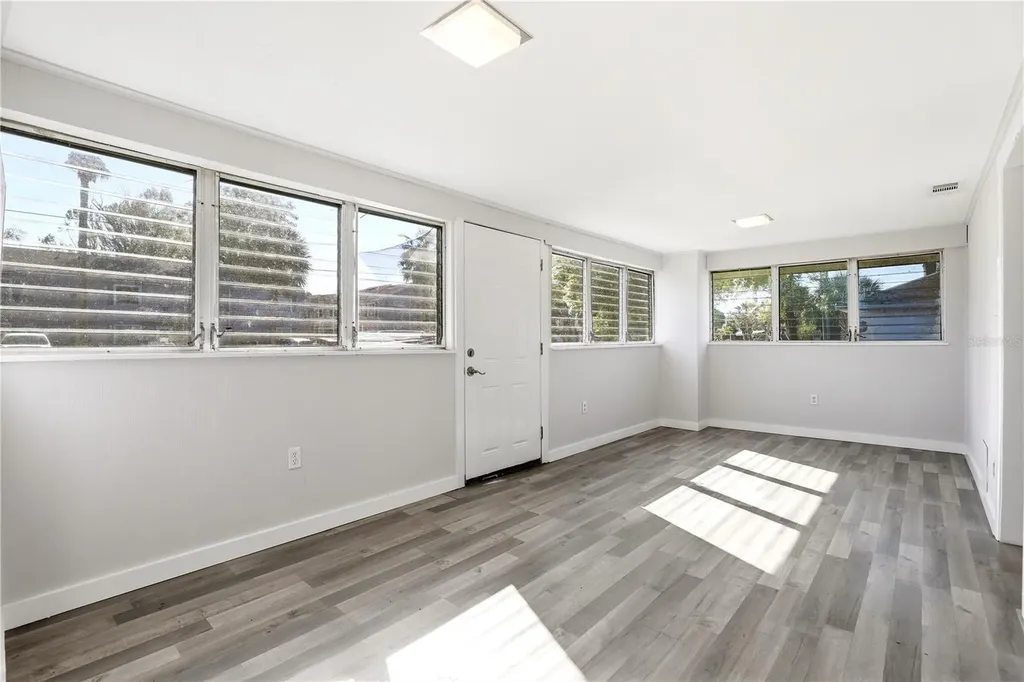 918 Shoreview Drive Orlando FL 32807
