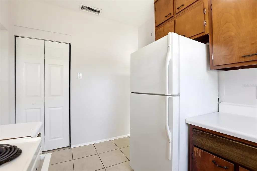 918 Shoreview Drive Orlando FL 32807