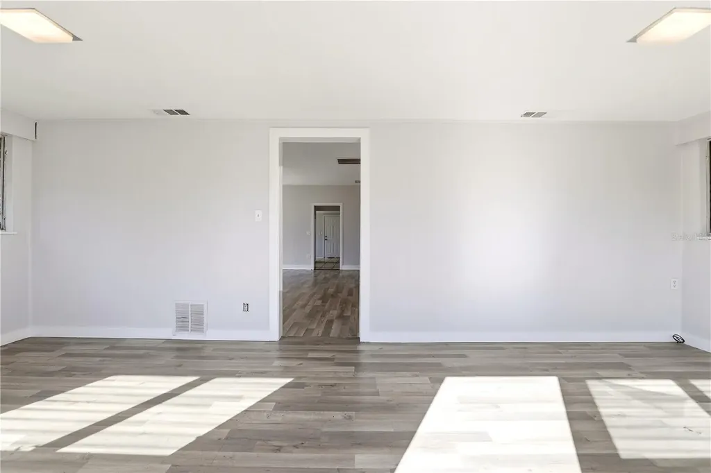 918 Shoreview Drive Orlando FL 32807