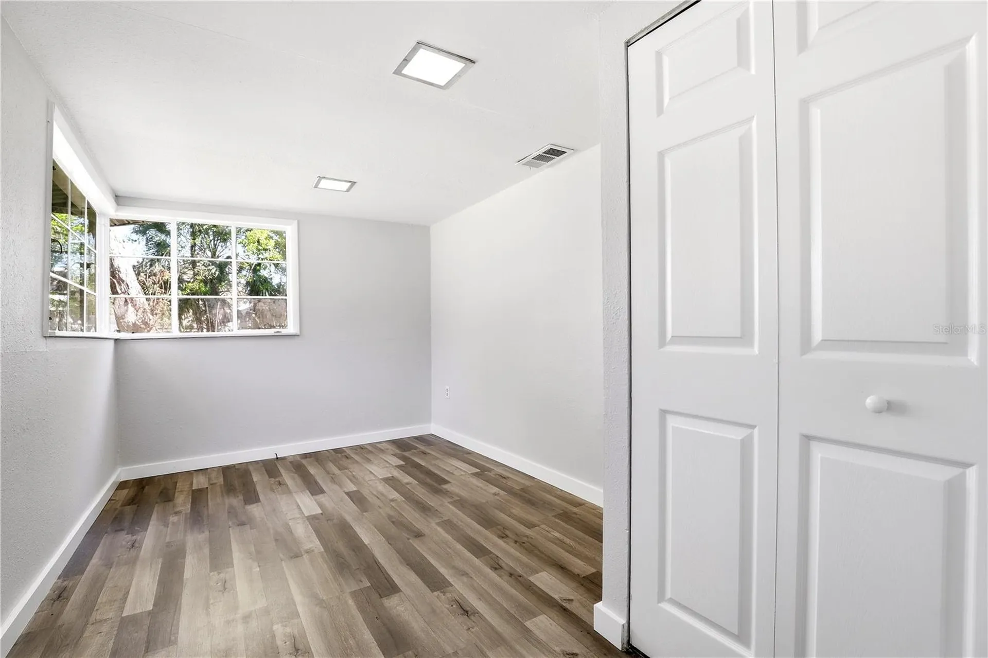 918 Shoreview Drive Orlando FL 32807