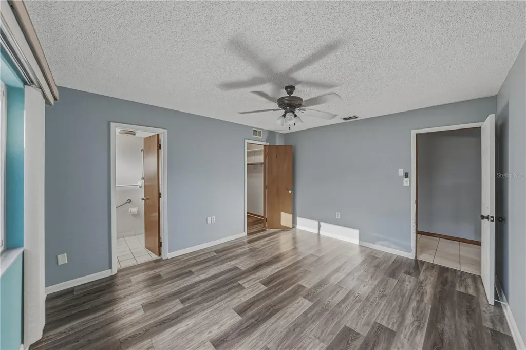 466 Lake Carolyn Circle Lakeland FL 33813