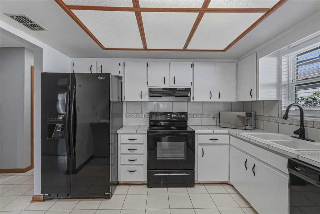 466 Lake Carolyn Circle Lakeland FL 33813