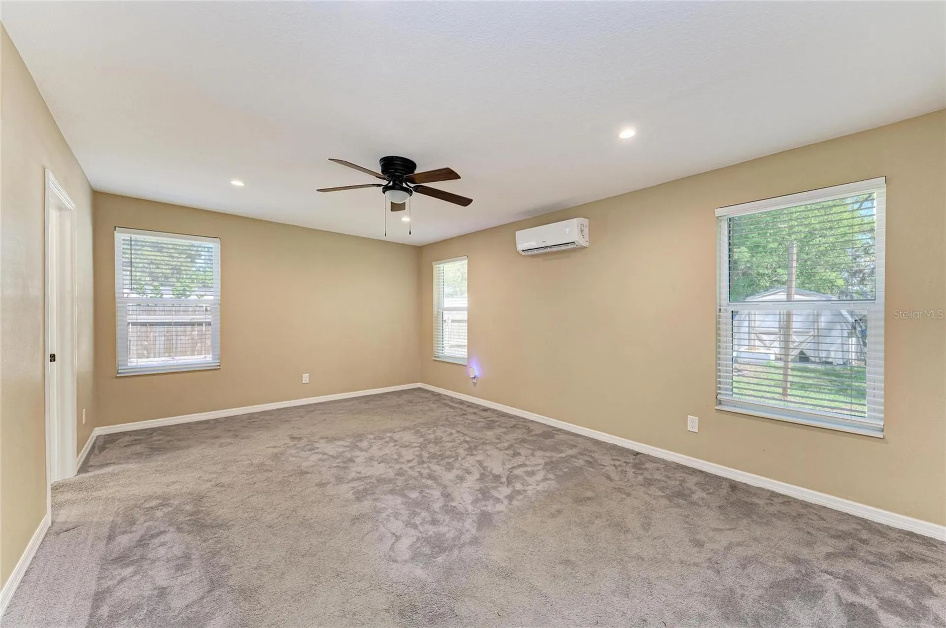 2015 22nd Street W Bradenton FL 34205