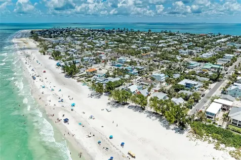 2015 22nd Street W Bradenton FL 34205