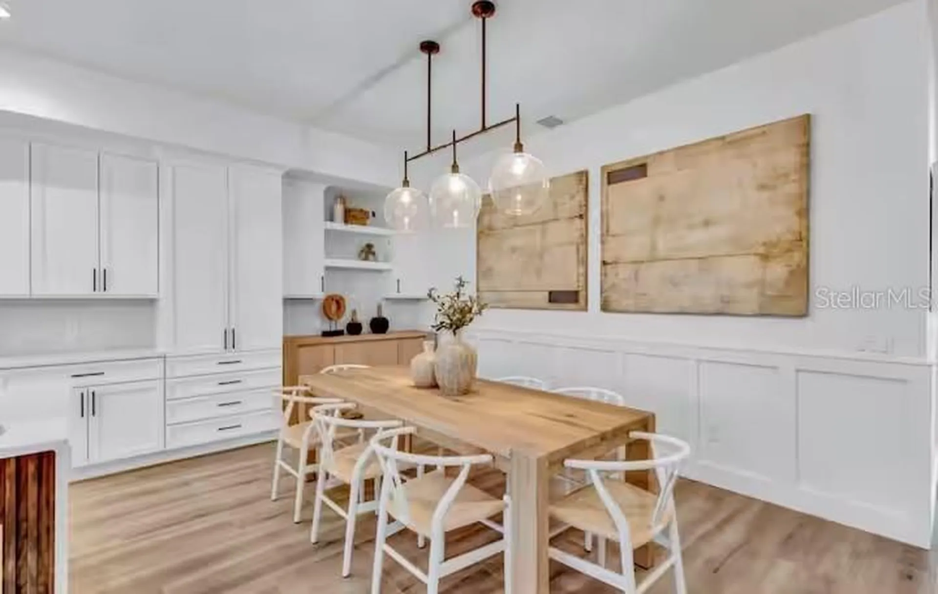 85 Avenida Messina Sarasota FL 34242