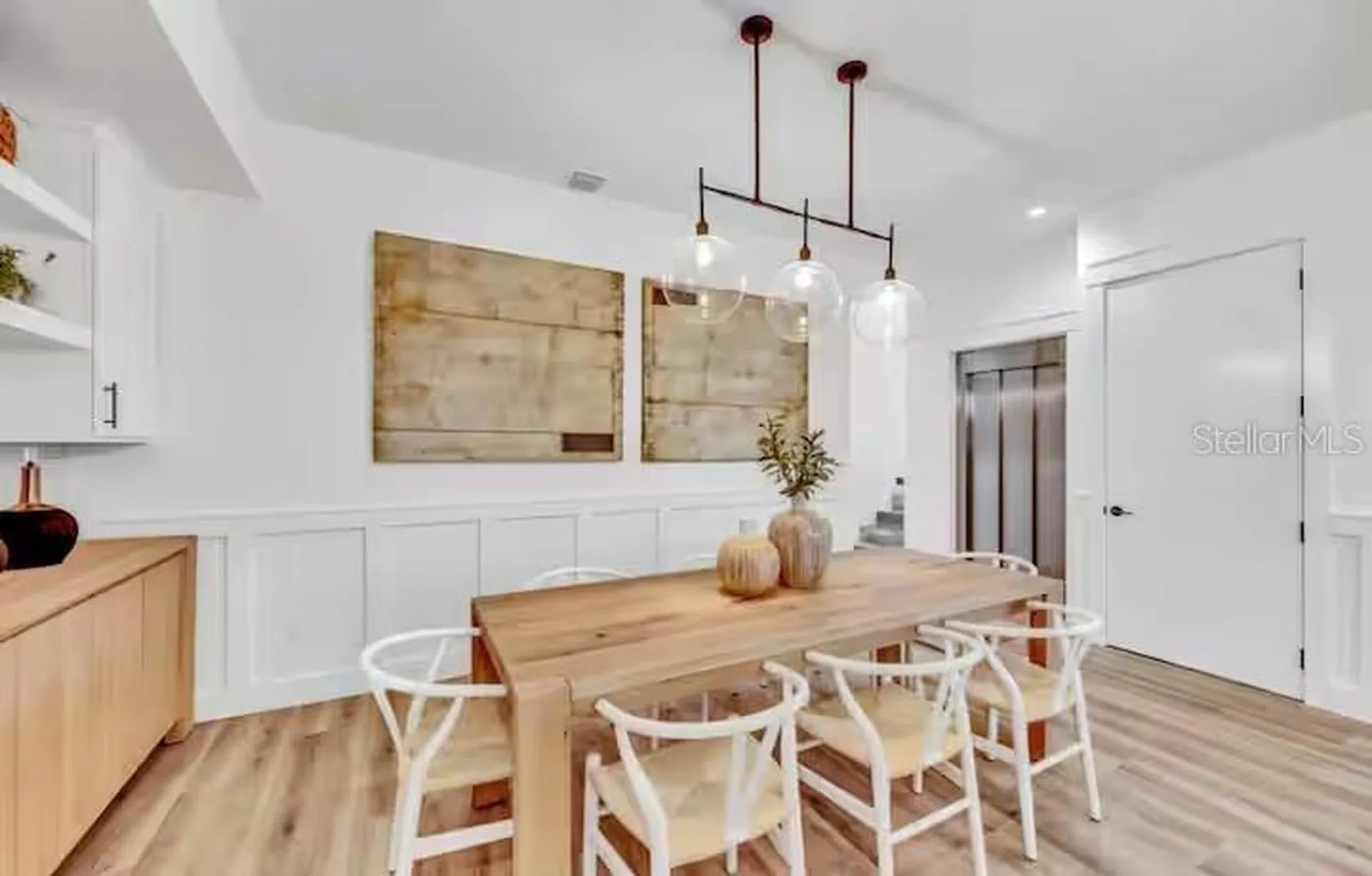 85 Avenida Messina Sarasota FL 34242