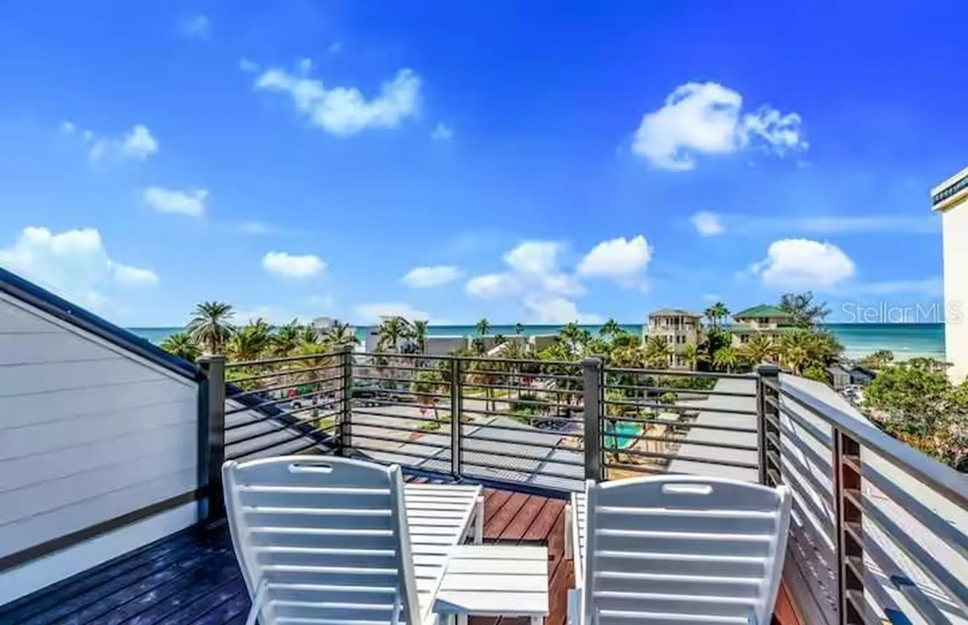 85 Avenida Messina Sarasota FL 34242