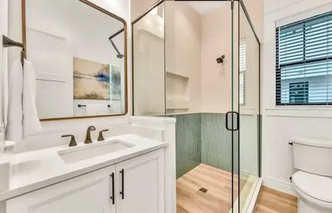 85 Avenida Messina Sarasota FL 34242